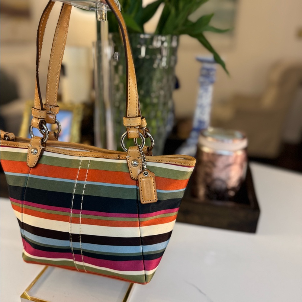 🩷🧡 COACH LEGACY STRIPE MINI TOTE! - Picture 2 of 10